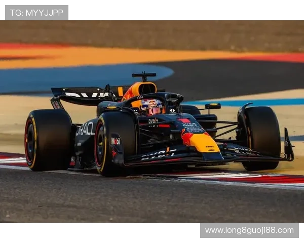 费尔斯塔潘领衔红牛队再创辉煌F1赛季战绩解析